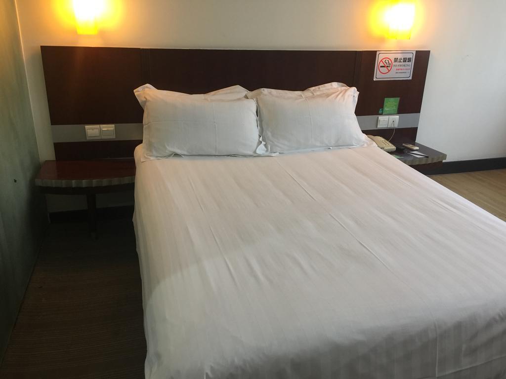 Jinjiang Inn Shenzhen Huaqiang North 외부 사진